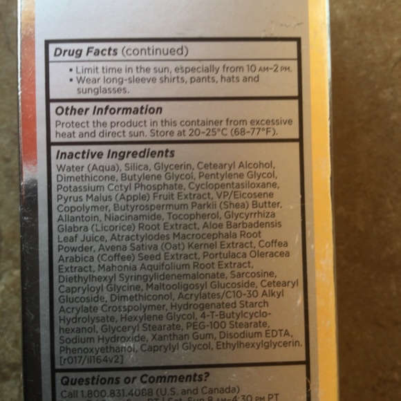 Paula’s Choice Resist toner, daily smoothing treatment, moisturizer spf 50 - Picture 10 of 11